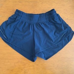 *ON HOLD-DO NOT PURCHASE* Lululemon Hotty Hot Shorts 🫐